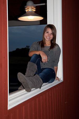 Lindsay Melling Senior Images-0623