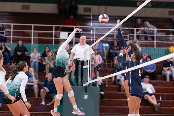 Boylan Girls Varsity Volleyball vs Belvidere North 9-12-2023-0192