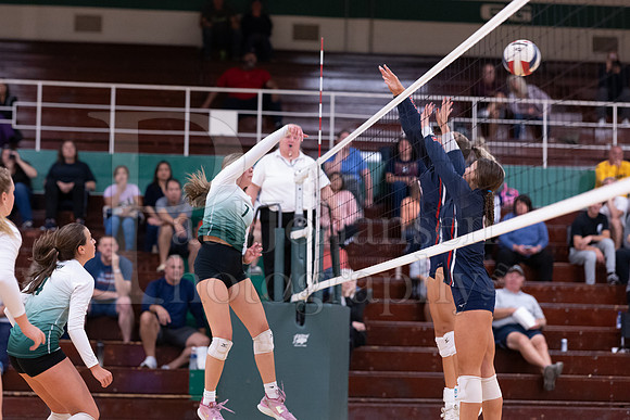 Boylan Girls Varsity Volleyball vs Belvidere North 9-12-2023-0193