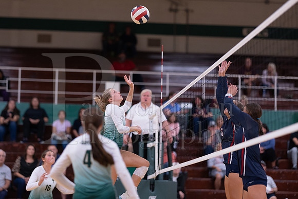 Boylan Girls Varsity Volleyball vs Belvidere North 9-12-2023-0325