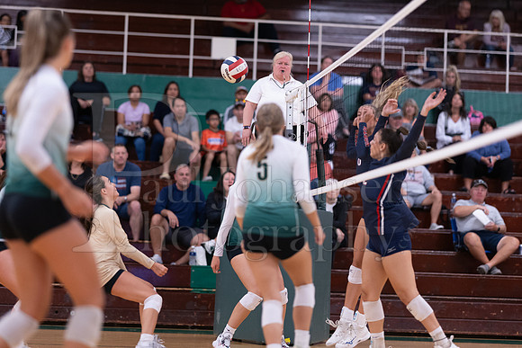 Boylan Girls Varsity Volleyball vs Belvidere North 9-12-2023-0360