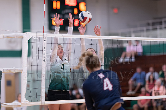 Boylan Girls Varsity Volleyball vs Belvidere North 9-12-2023-0441