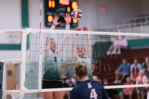 Boylan Girls Varsity Volleyball vs Belvidere North 9-12-2023-0442