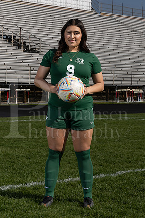 Boylan Varsity Girls Soccer Team and Senior Shoot 4-25-2024-0115