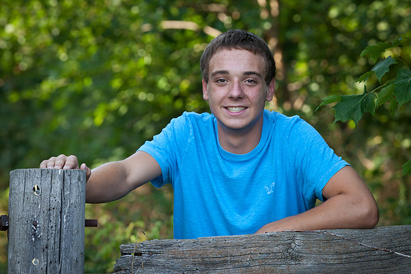 Mike Lundeen Senior Images-5072