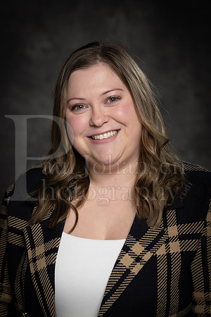 Mackenzie Logan Portraits 10-24-2024-0021