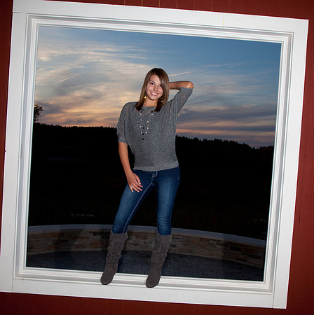 Lindsay Melling Senior Images-0615