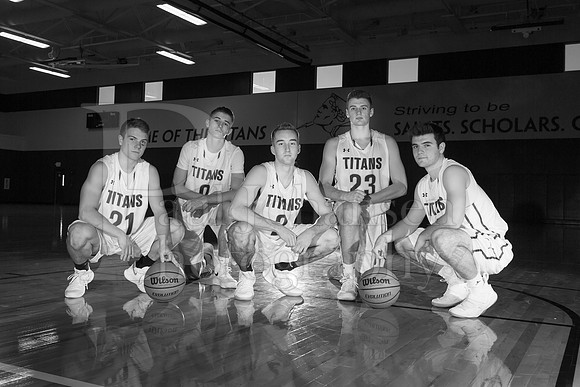 Boylan Boys Basketball Seniors Photo Shoot 1-17-2018-0194-2