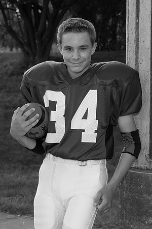 Jr. Titans 8th Grade 2013 Football Team-0043-2