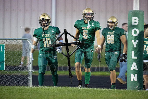 Boylan Varsity Football vs Hononegah 9-29-2023-0519