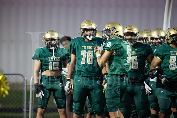 Boylan Varsity Football vs Hononegah 9-29-2023-0578