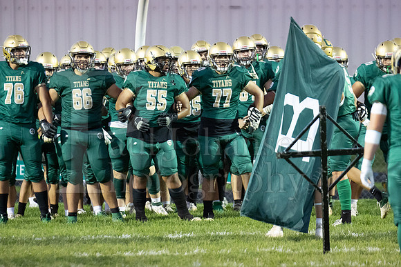 Boylan Varsity Football vs Hononegah 9-29-2023-0583