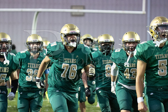 Boylan Varsity Football vs Hononegah 9-29-2023-0615
