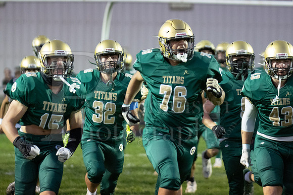 Boylan Varsity Football vs Hononegah 9-29-2023-0616
