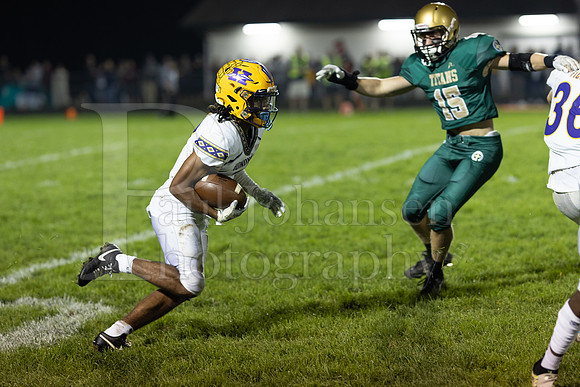 Boylan Varsity Football vs Hononegah 9-29-2023-3854
