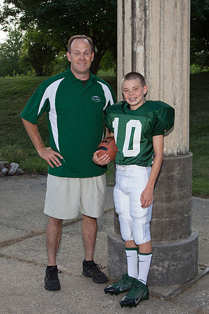 Jr. Titans 8th Grade 2013 Football Team-0009