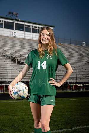 Boylan Varsity Girls Soccer Team and Senior Shoot 4-25-2024-0183