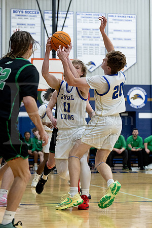 Rockford Christian Boys Varsity Basketball vs Rock Falls 2-7-2025-0444
