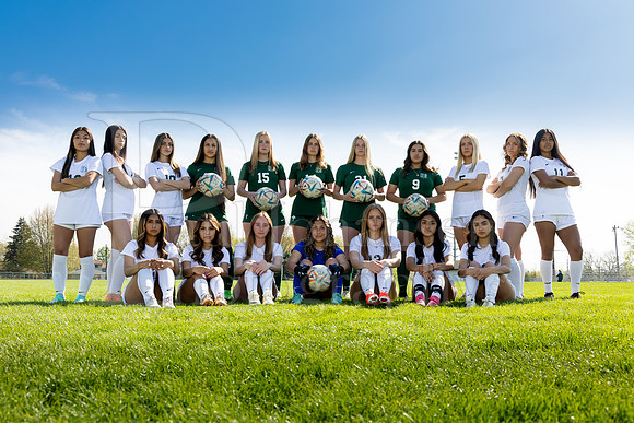Boylan Varsity Girls Soccer Team and Senior Shoot 4-25-2024-0018