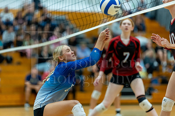 Rockford Christian Girls Varsity Volleyball vs Stillman Valley 10-17-2023-0543