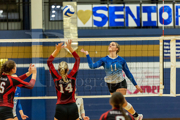 Rockford Christian Girls Varsity Volleyball vs Stillman Valley 10-17-2023-0850