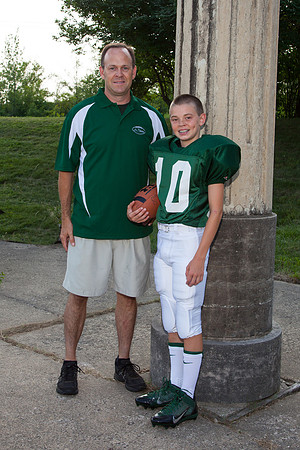Jr. Titans 8th Grade 2013 Football Team-0010