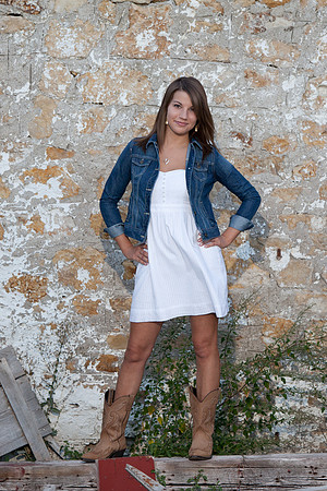 Lindsay Melling Senior Images-0487