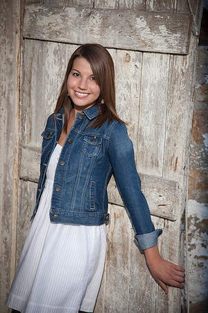 Lindsay Melling Senior Images-0495