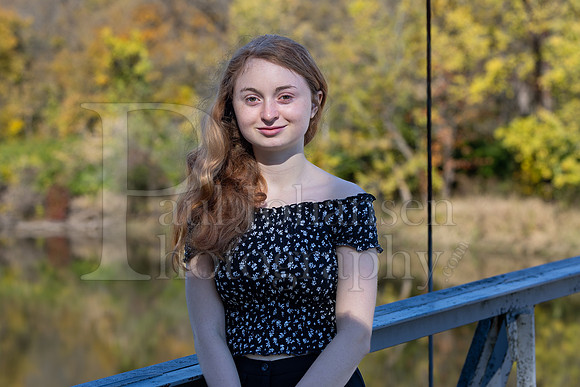 Brielle Rach Senior Images 10-22-2023-0002