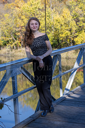Brielle Rach Senior Images 10-22-2023-0010