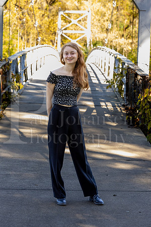Brielle Rach Senior Images 10-22-2023-0043