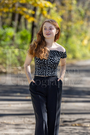 Brielle Rach Senior Images 10-22-2023-0253