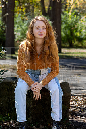 Brielle Rach Senior Images 10-22-2023-0433
