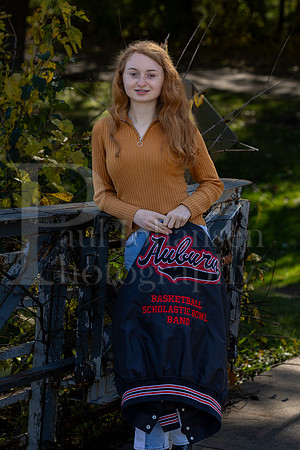 Brielle Rach Senior Images 10-22-2023-0539