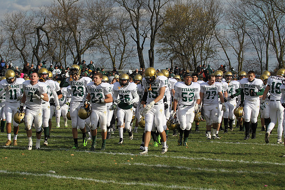 Boylan Varsity Football vs Cary Grove 11-9-2013-1726