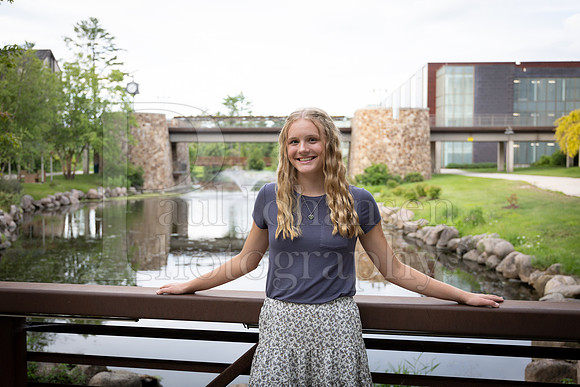 Emma Joiner Senior Images 7-25-2022-0403
