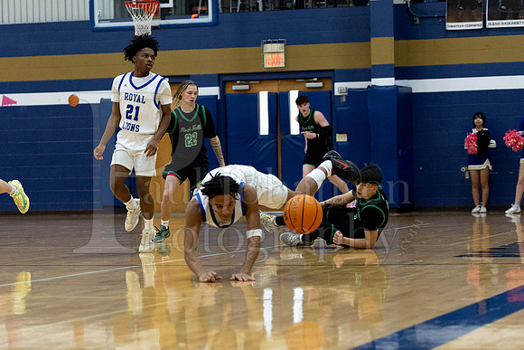 Rockford Christian Boys Varsity Basketball vs Rock Falls 2-7-2025-0392