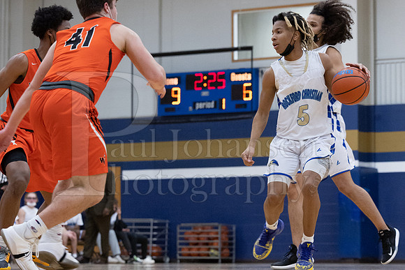 RC Boys Varsity Basketball vs Winnebago 1-29-2022-0169