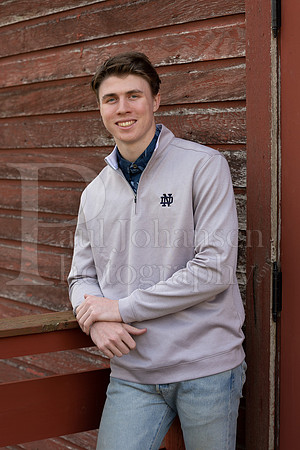 Nolan Brauns Senior Images 5-4-2022-0014