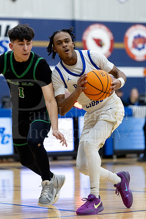 Rockford Christian Boys Varsity Basketball vs Rock Falls 2-7-2025-0301