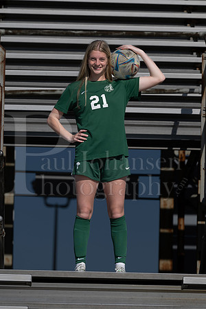 Boylan Varsity Girls Soccer Team and Senior Shoot 4-25-2024-0210