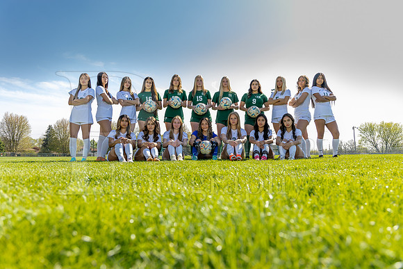 Boylan Varsity Girls Soccer Team and Senior Shoot 4-25-2024-0014