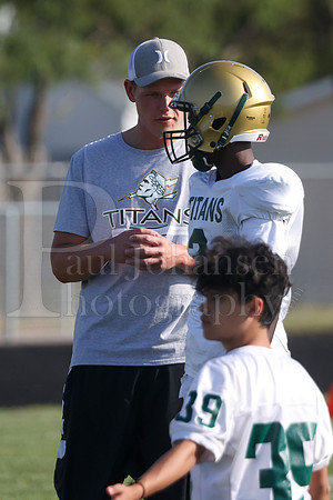 Boylan Sophomore Football vs Belv 9-10-2021-0006