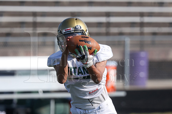 Boylan Sophomore Football vs Belv 9-10-2021-0011