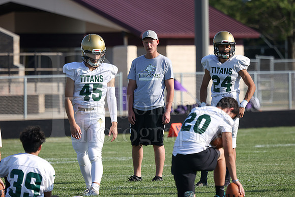 Boylan Sophomore Football vs Belv 9-10-2021-0074