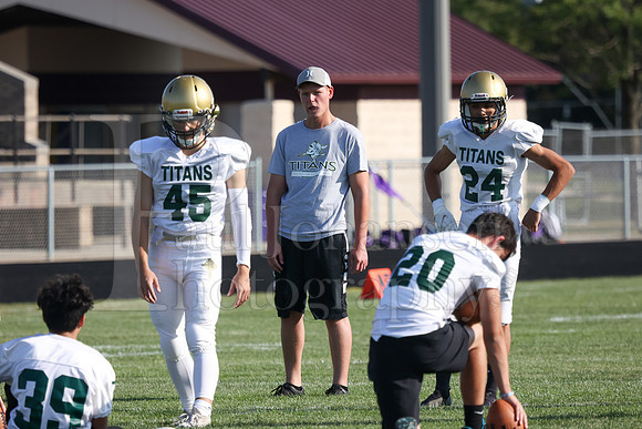 Boylan Sophomore Football vs Belv 9-10-2021-0075