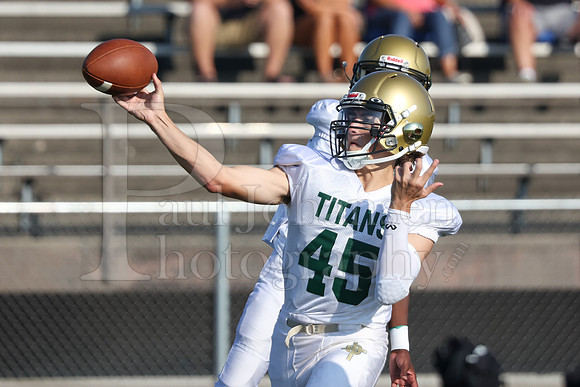 Boylan Sophomore Football vs Belv 9-10-2021-0146