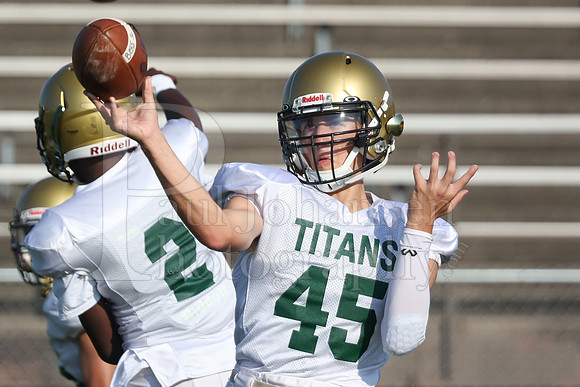Boylan Sophomore Football vs Belv 9-10-2021-0169