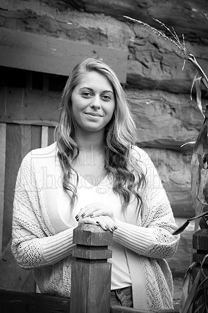 Anna Sharp Senior Images 10-12-2015-10087