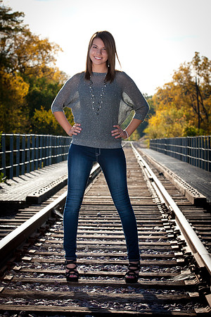 Lindsay Melling Senior Images-0418